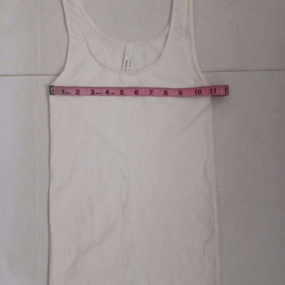 ARITIZIA BABATON WOMEN'S TANK TOP WHITE STRETCH MATERIAL - Picture 3 of 9